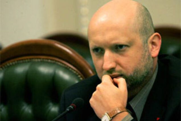 Турчинов рассказал подробности болезни Тимошенко