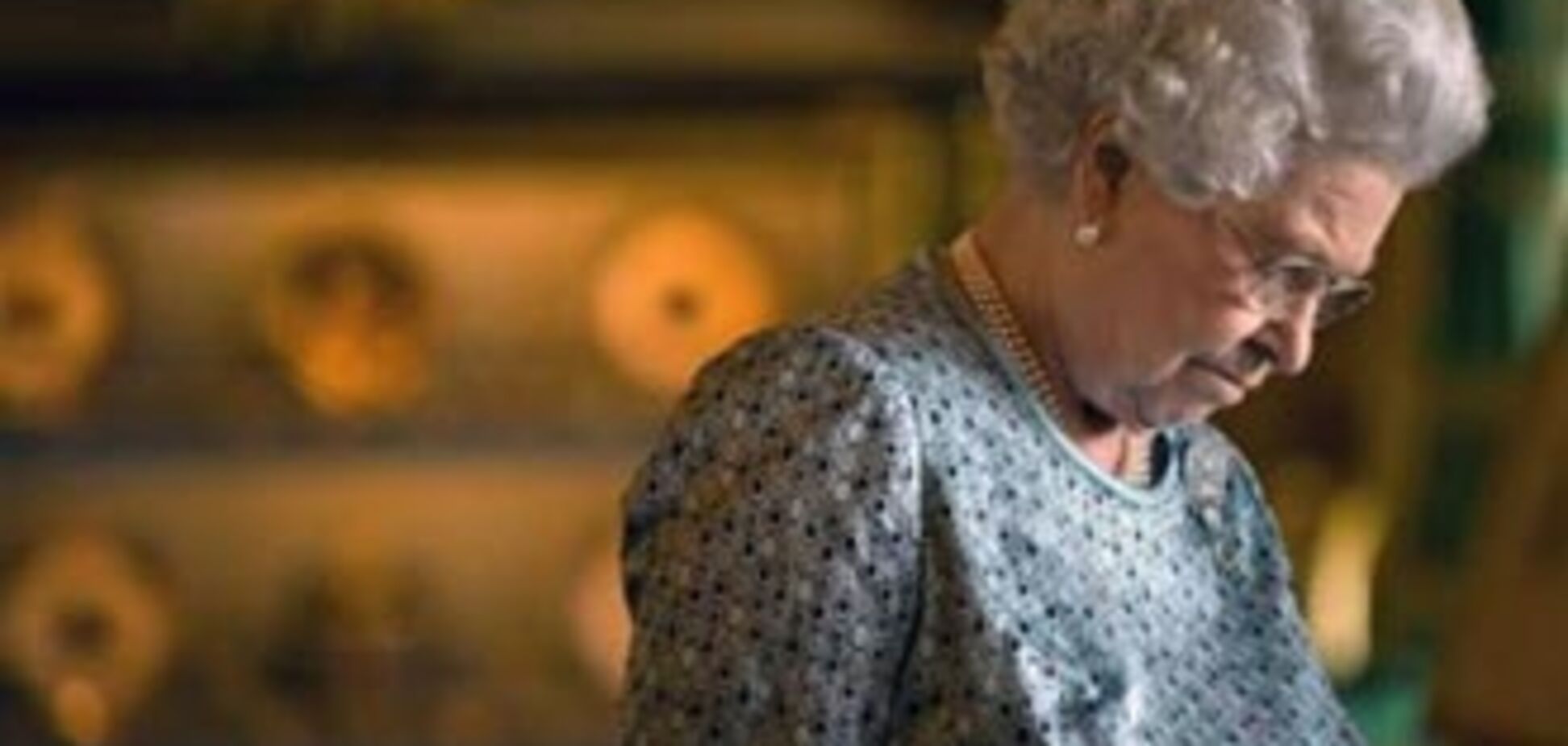 Тимошенко про дрес-код: Королева Англії не пройшла б