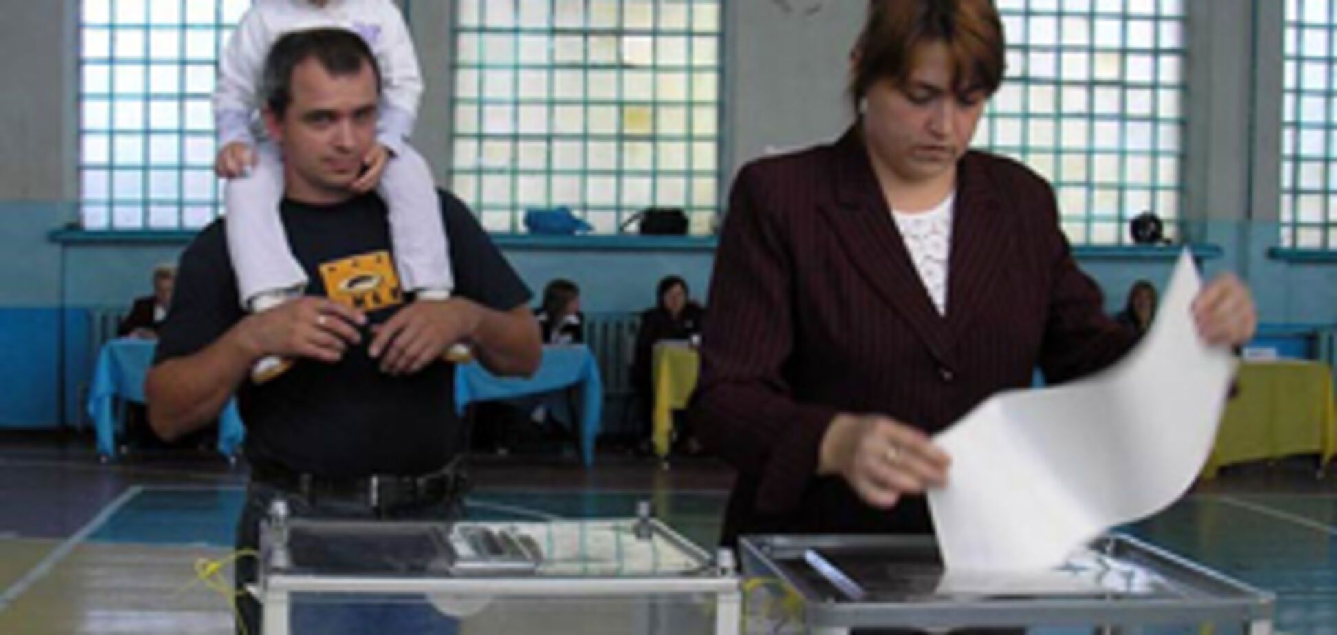 Явка на выборах самая низкая в истории Украины