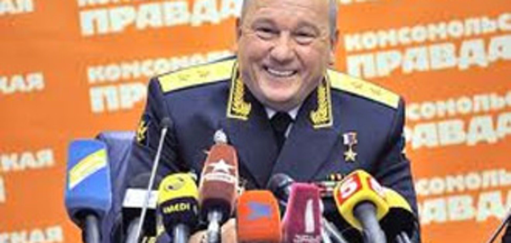 Главному десантнику - Генералу Шаманову делают операцию