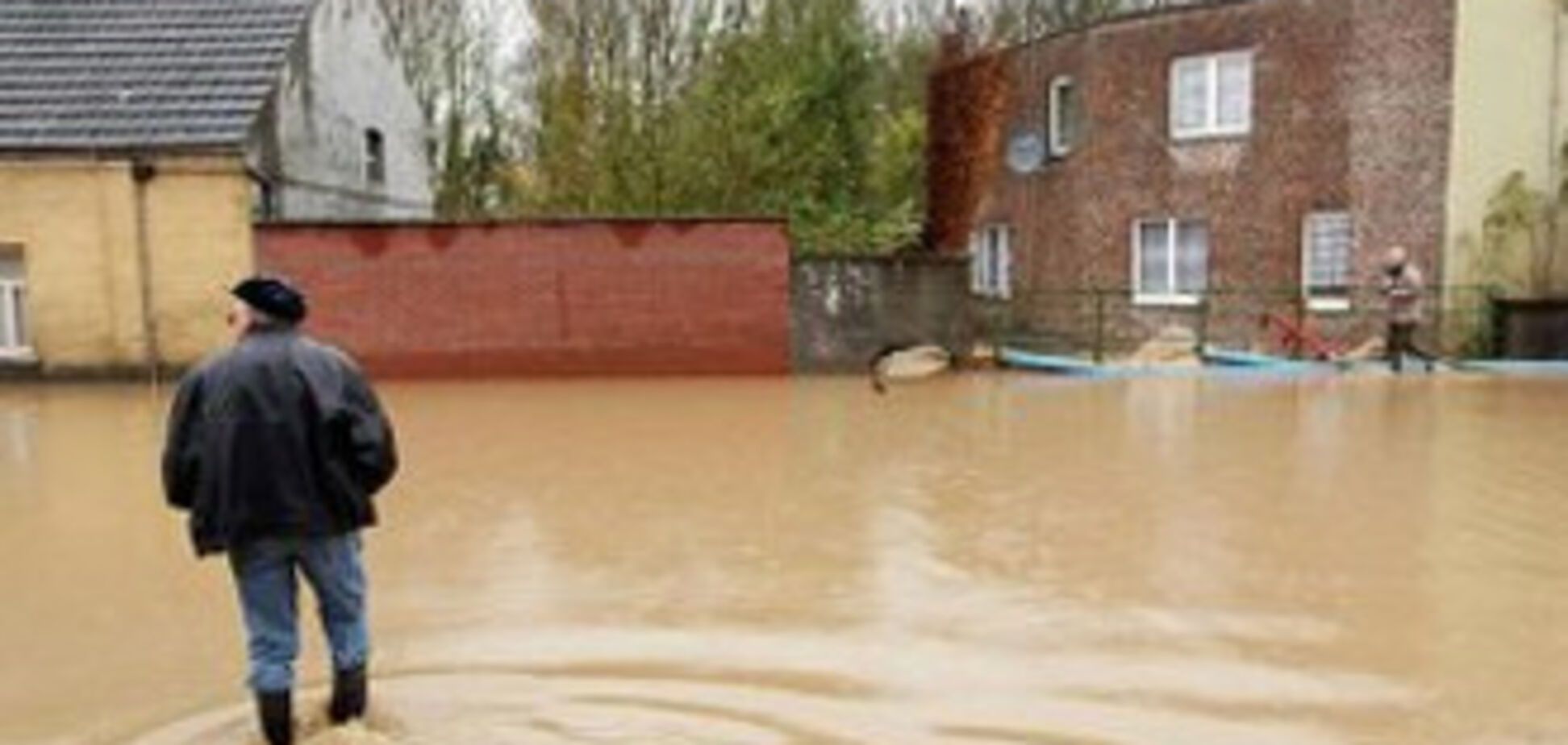 Половина Европы затоплена водой