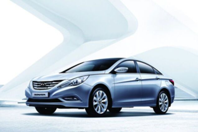 HYUNDAI стал первым по продажам среди иномарок в октябре 
