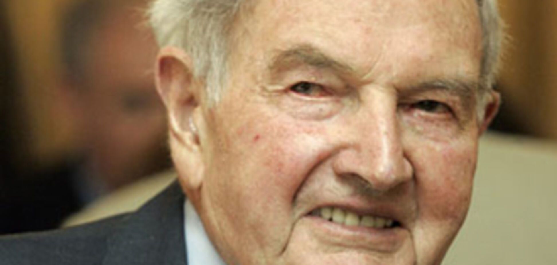 Жизнь миллиардеров: богачи собирают жуков и чинят часы