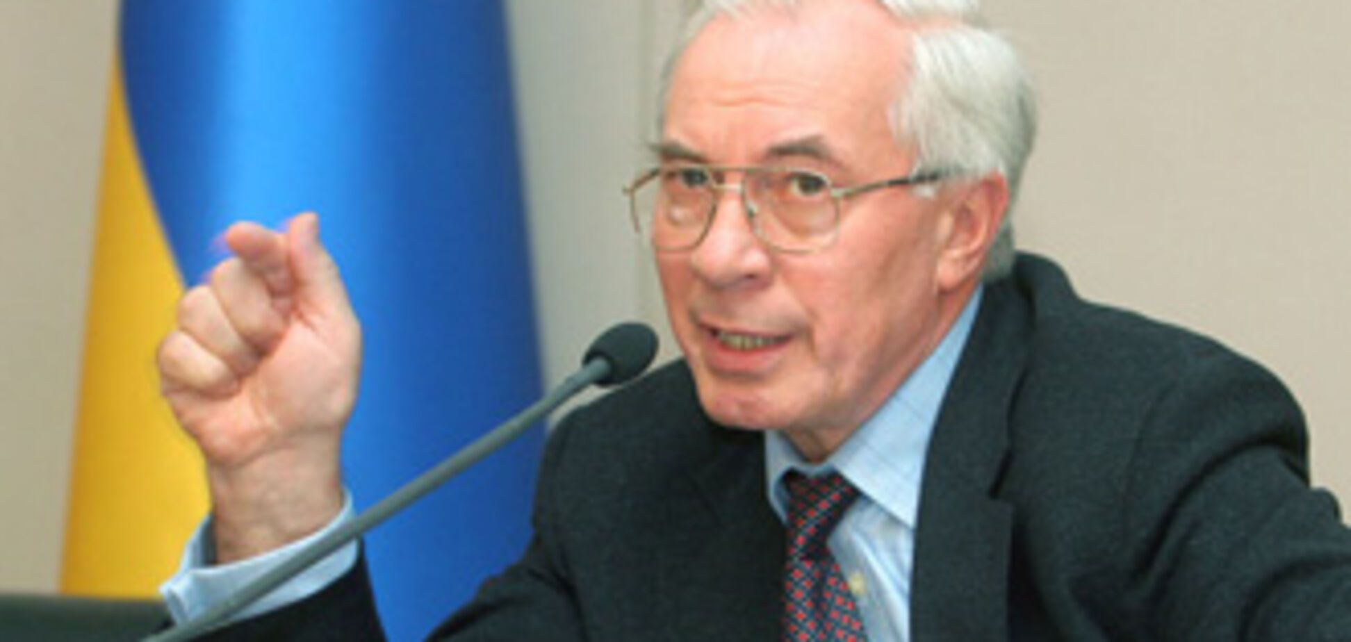 Азаров: У нас свободная страна, протестуйте на здоровье!