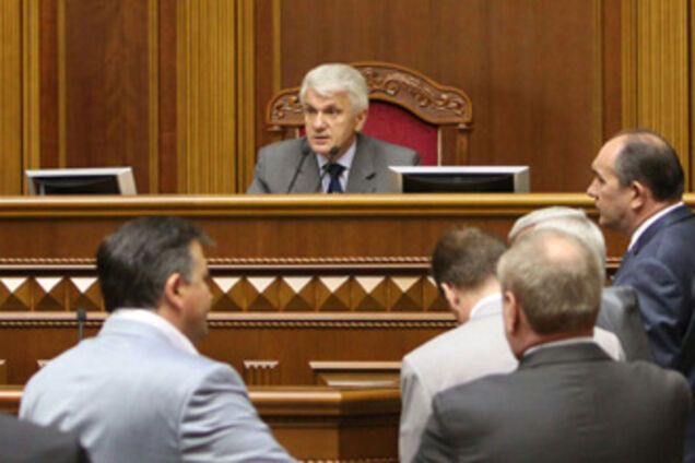 ВР разрешила Кабмину отдать Фирташу бюджетные деньги