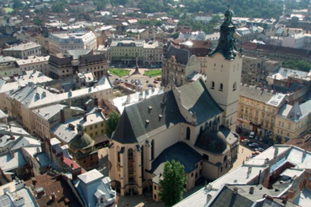 БТА Банк открыл отделение во львовском ТЦ «Арсен»