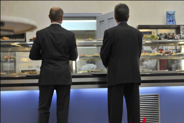 Що їдять депутати і скільки платять за обід. ФОТО