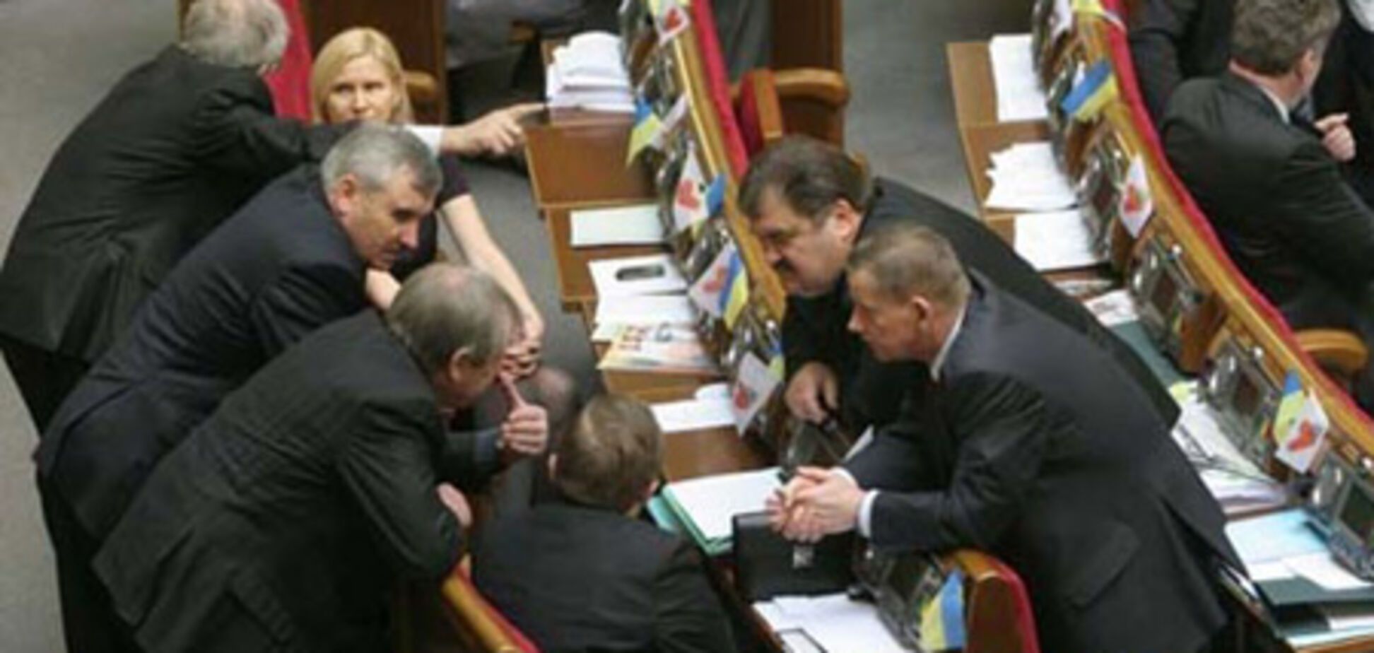 Депутаты взялись за продление полномочий ВР и президента