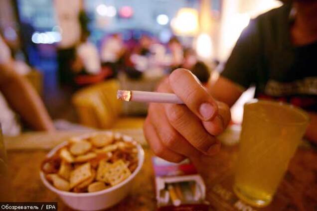 В Украине стали выпускать меньше сигарет