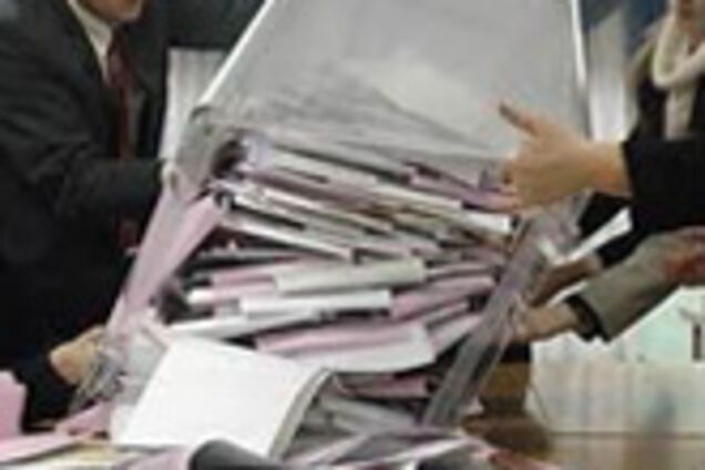 Избирком в Горенке подозревают в систематических махинациях