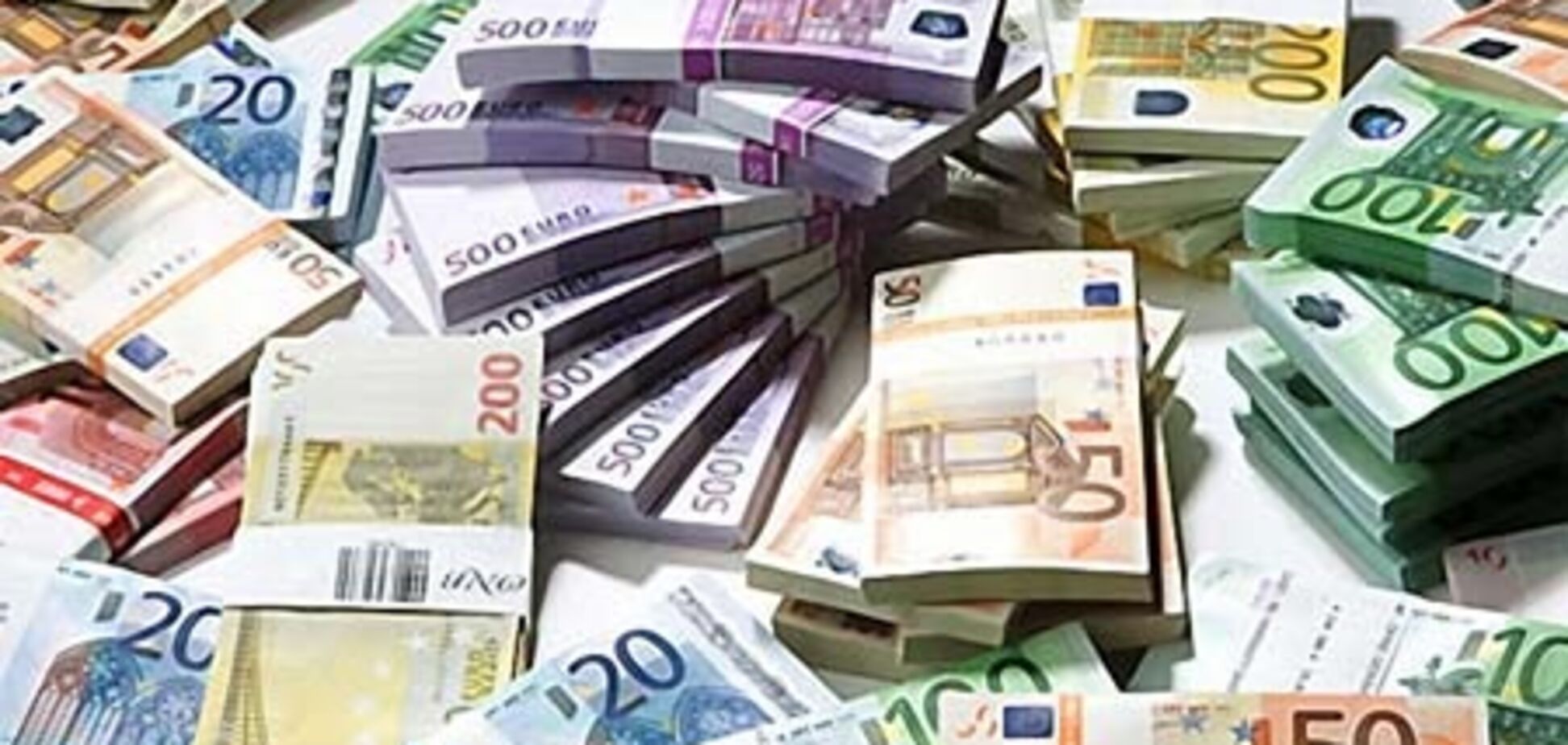 Европа упрашивает Португалию взять антикризисный кредит