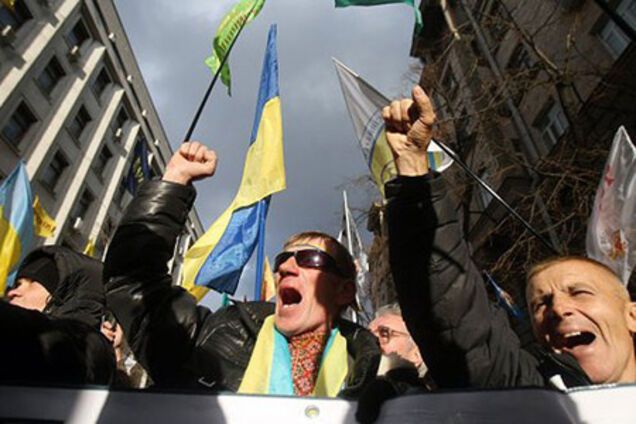 ПР: На Майдане стоят наемники