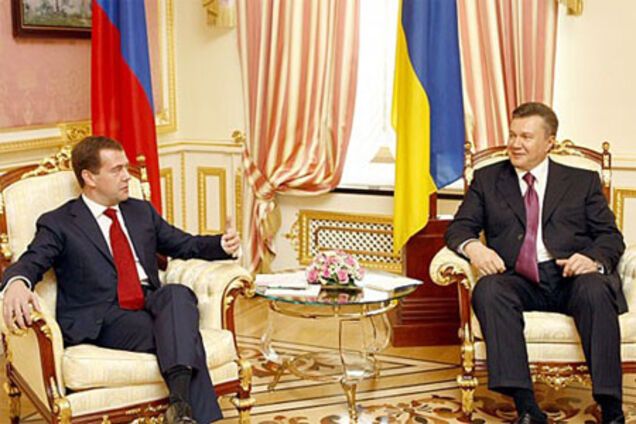 Янукович и Медведев до конца года встретятся еще дважды