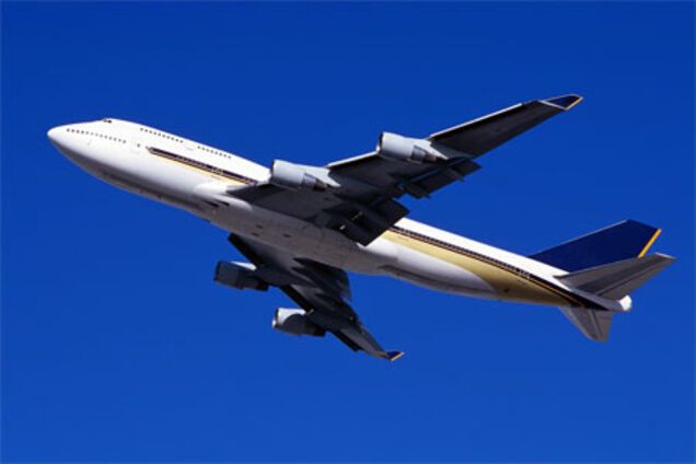 Совершена попытка захватить самолет с депутатами