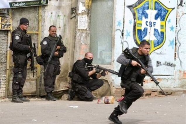 Полиция Рио предложила наркобаронам сдаться