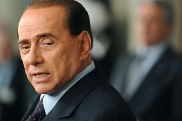 Итальянцы не хотят Берлускони