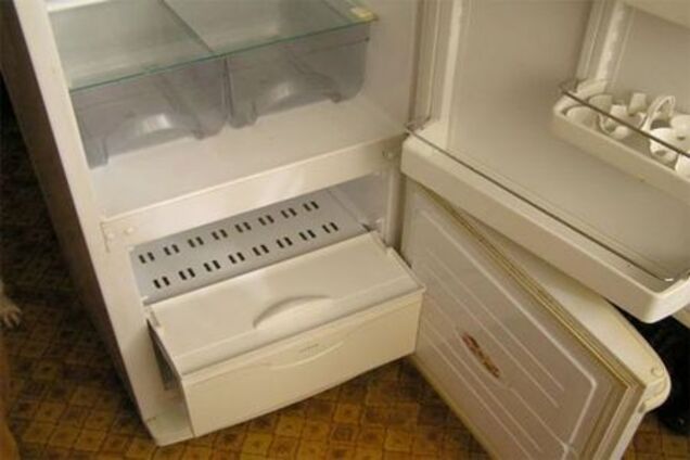 Беларусы 'под елочку' подарят Путину холодильник