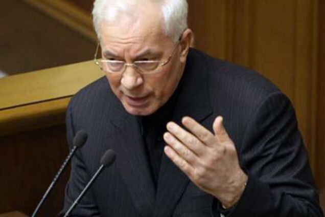 Азаров решил поговорить с предпринимателями