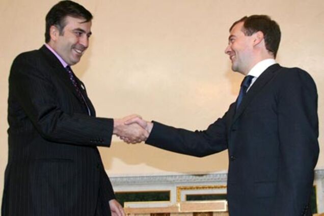 Медведев и Саакашвили встретятся в Казахстане