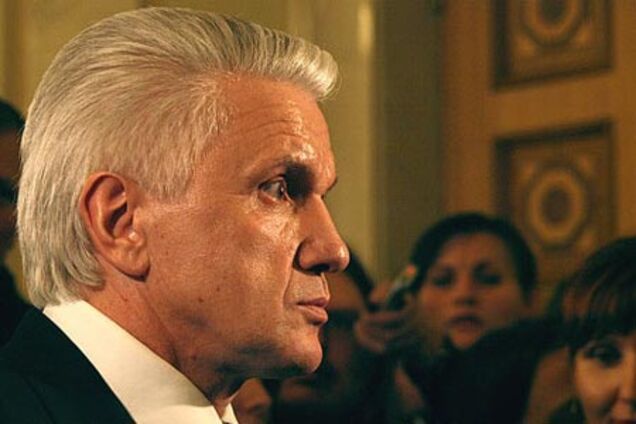 Литвин: бюджет-2011 будет принят на внеочередной сессии