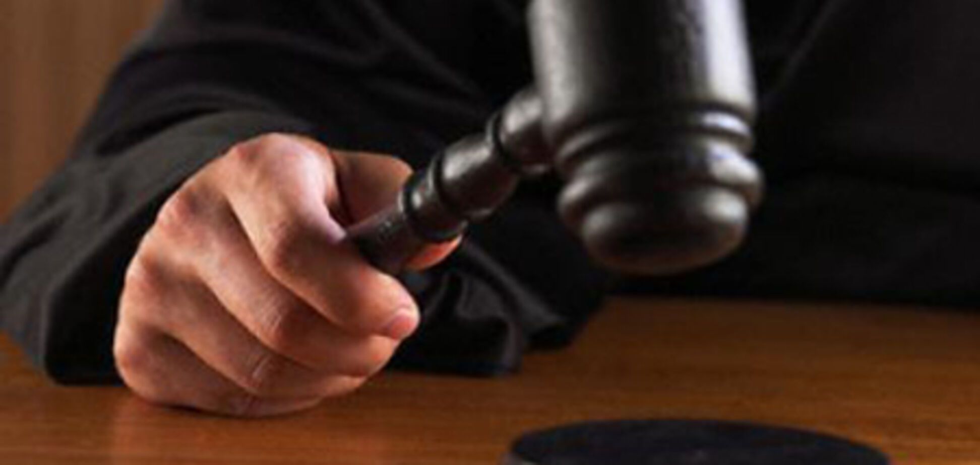 Мэр наездил по заграницам за госсчет на 8 лет тюрьмы