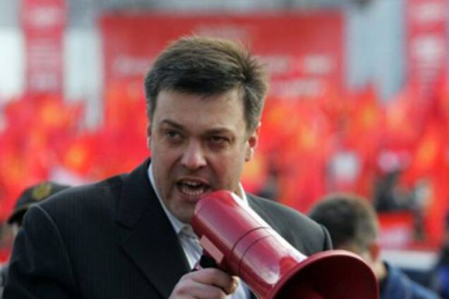 Януковича пугают толпой тягнибоковцев