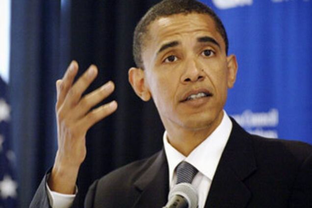 Обама предложил заморозить зарплаты чиновников до 2013 года