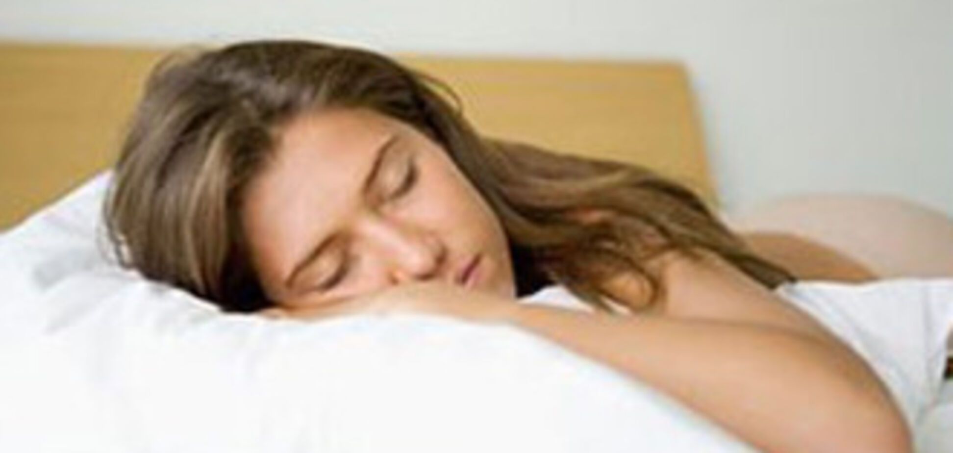 Женщинам после 30 нужно спать днем