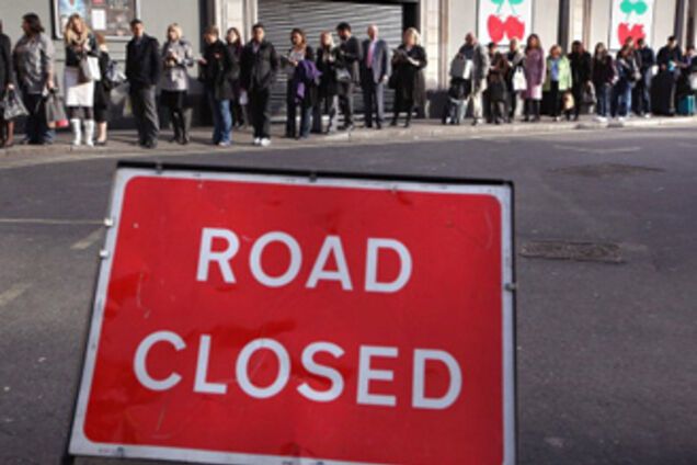 В Лондоне бастуют работники метро