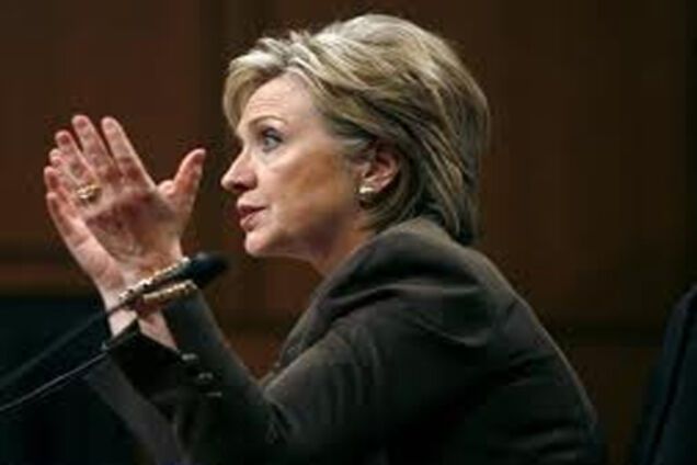 Хілларі Клінтон попросила вибачення у Туреччині