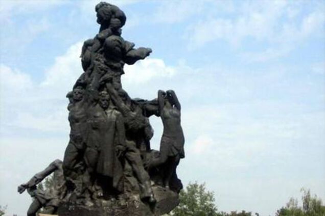 На сессии Киеврады примут 'сухой' закон и защитят Бабий Яр