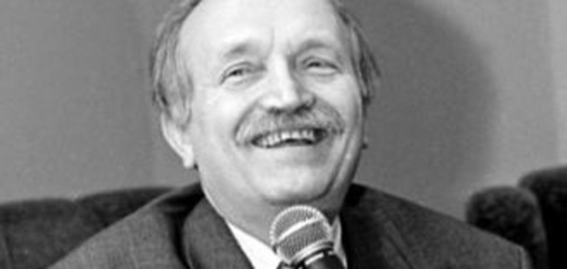 Чорновил дал согласие на эксгумацию тела отца