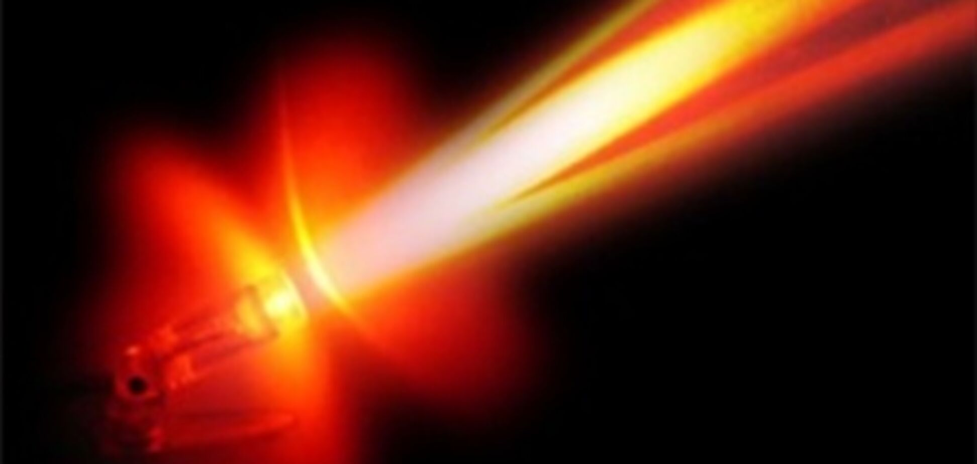 Лазеры уже могут подпитывать вертолет в воздухе в течении 12 часов