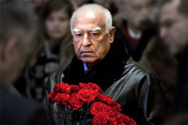 Черномырдина похоронили на Новодевичьем кладбище