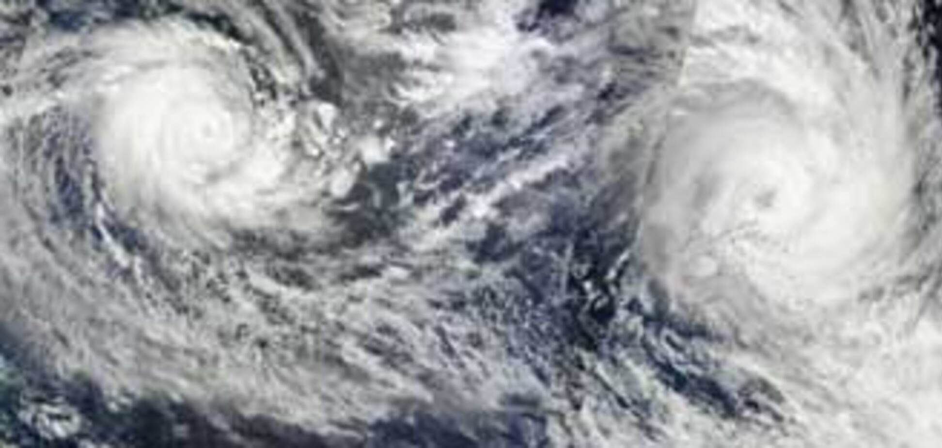 Шторм 'Томас' стал ураганом и угрожает Гаити и Кубе