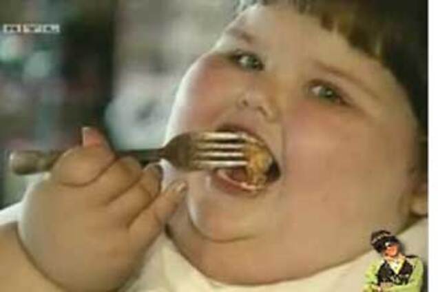 Фастфудам запретили выдавать детям игрушки