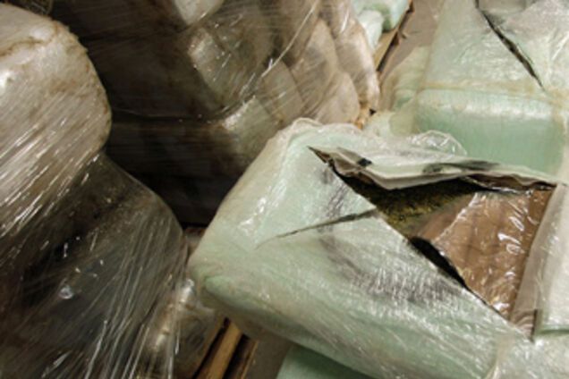 В тоннеле на границе США и Мексики нашли 200 тонн марихуаны