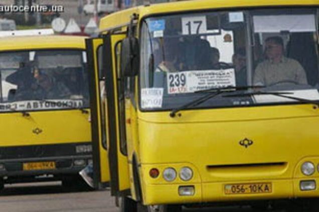 Маршрутчики согласились возить ветеранов бесплатно