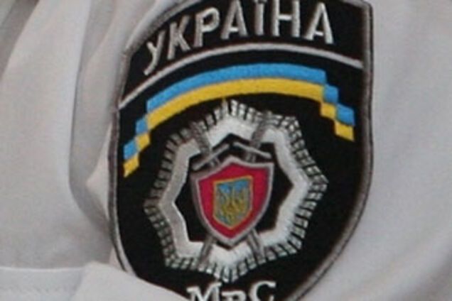 В Харькове милиционер ограбил случайного прохожего 