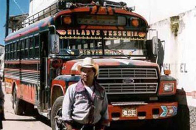 Кровавое ДТП в Мексике: бензовоз раздавил автобус с людьми