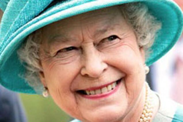 Королева Великобритании зарегистрировалась в сети Facebook