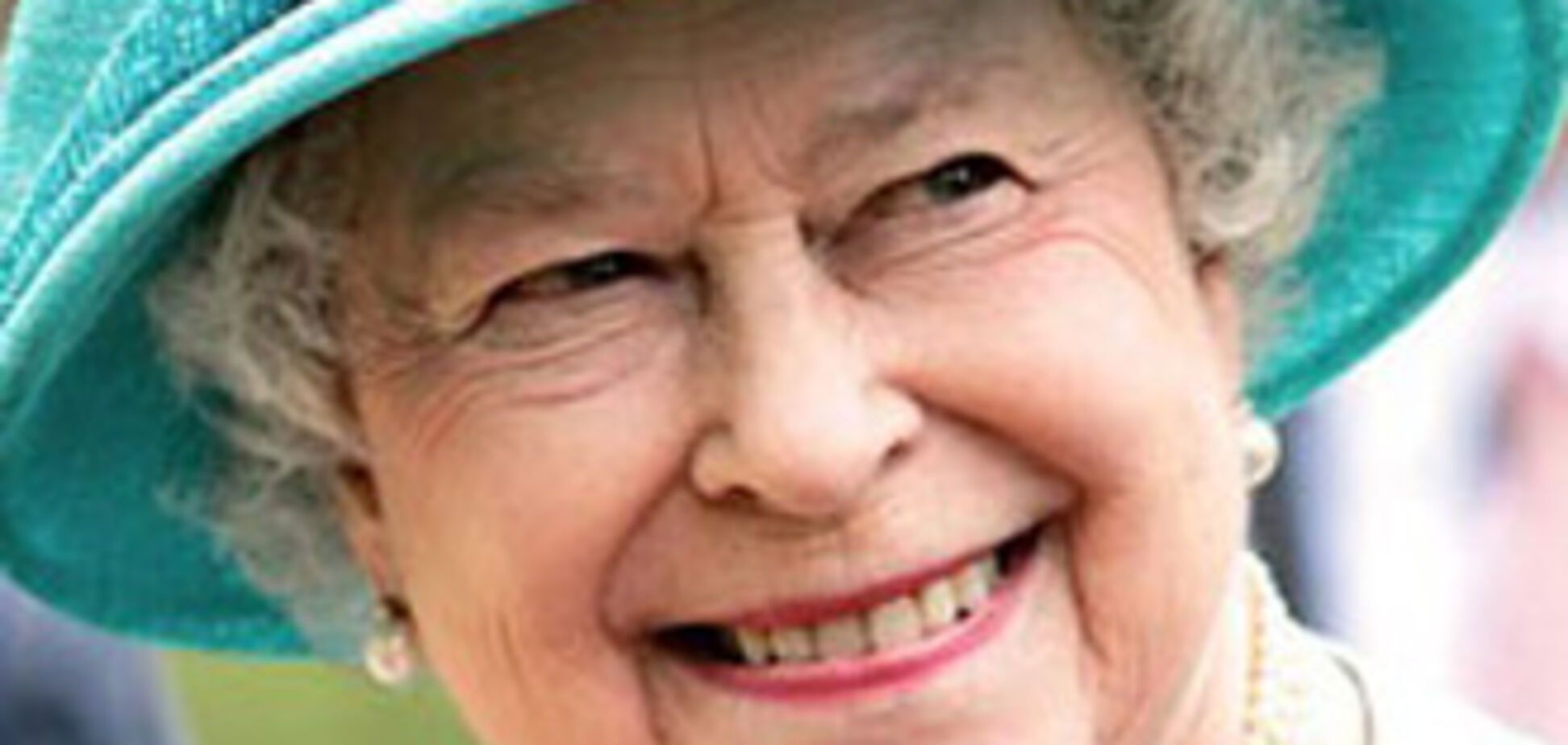 Королева Великобритании зарегистрировалась в сети Facebook