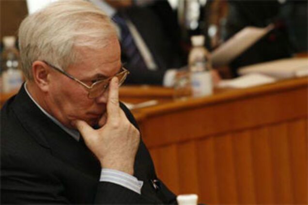 Азаров нашел аргумент против газовых соглашений с РФ