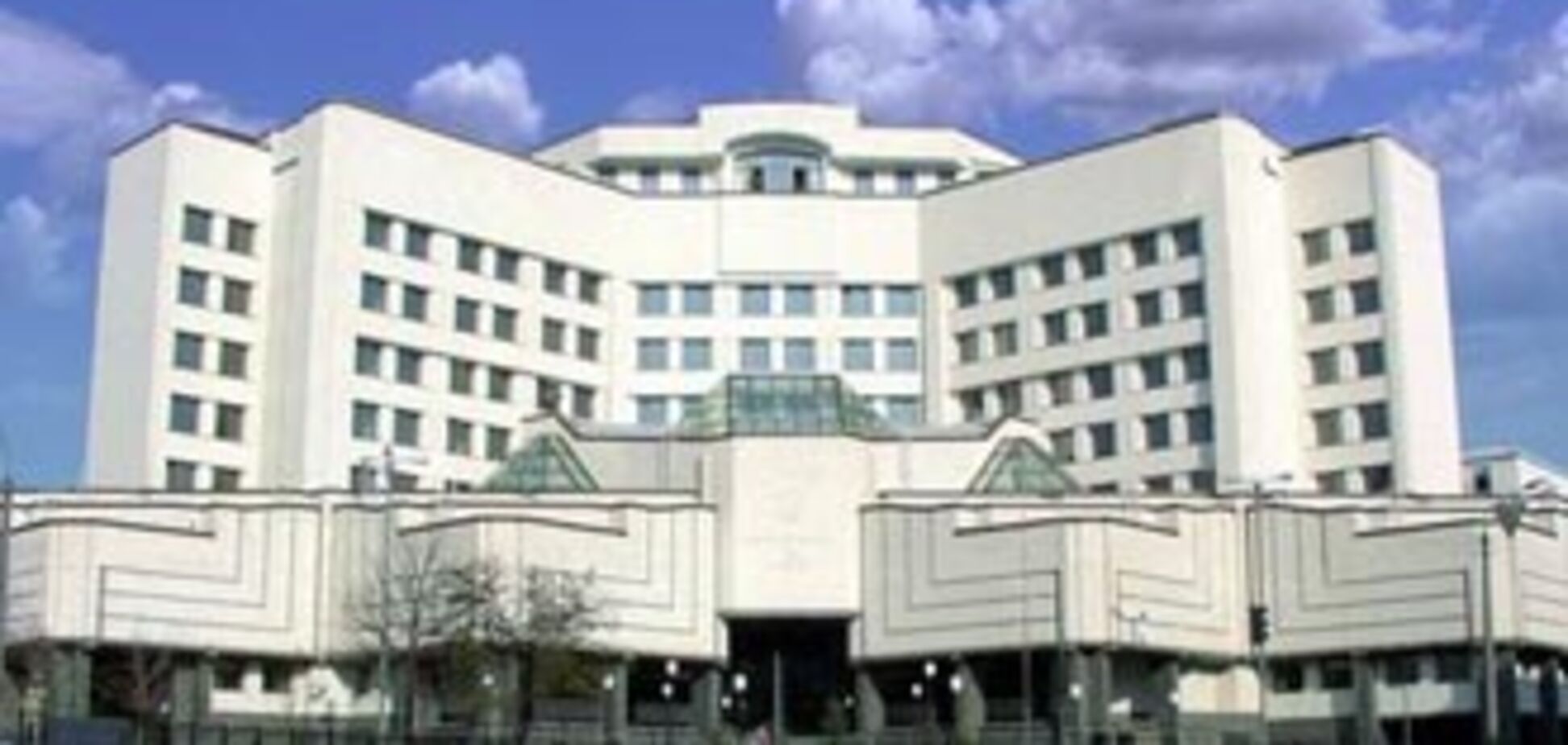 КСУ берется за дату проведения очередных выборов Рады