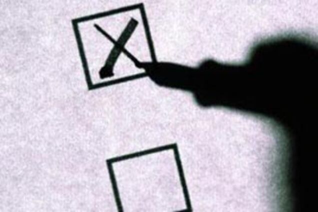 Выборы на Киевщине объединили «Свободу» и коммунистов