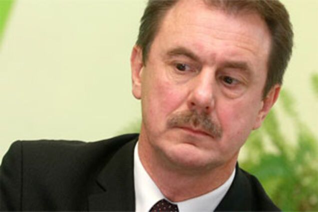 Міністр-націоналіст уникнув відставки