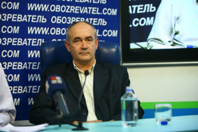 Російська мова перетворюється на китайську