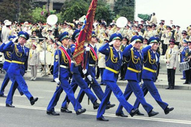 Украина продолжает разоружаться под присмотром США