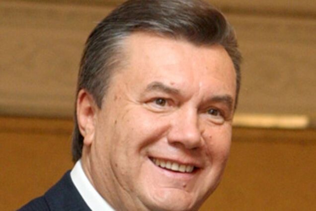 Янукович побажав Лукашенку перемоги на виборах