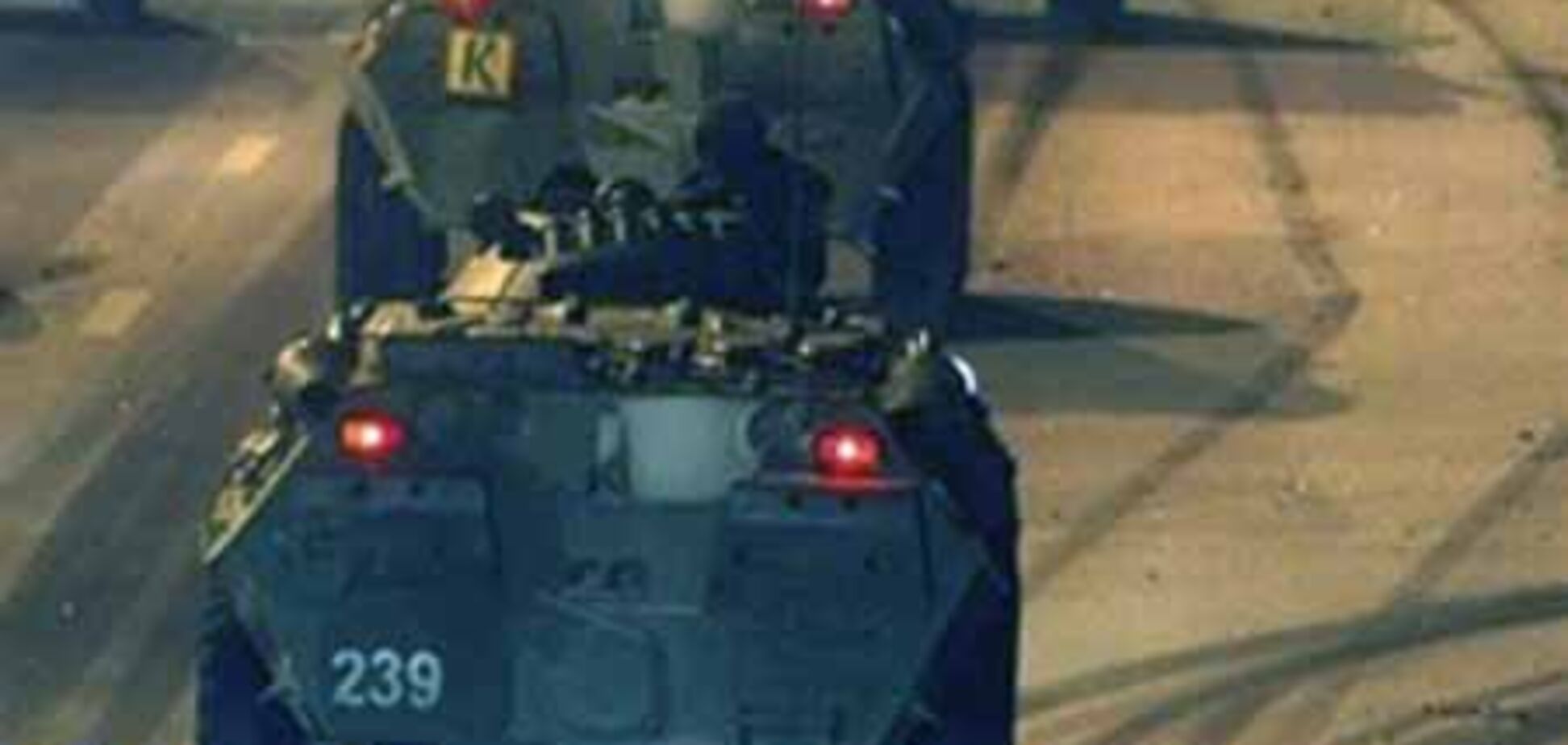 Протестующая Беларусь: к центру Минска подтягивают технику